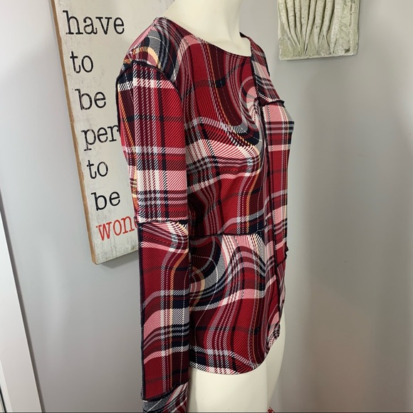 Tristan & Iseut plaid reverse seam long sleeve top - Picture 4 of 11